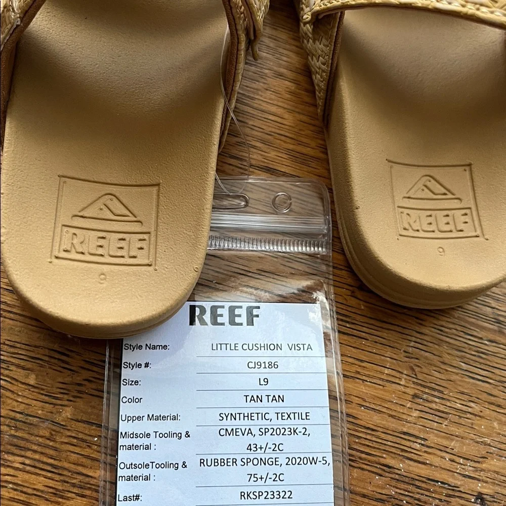 NWT REEF Little‎ Cushion Vista Woven Tan Girls Double Strap Sandals 9